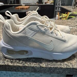 Nike Air Max Cream Athletic Shoes